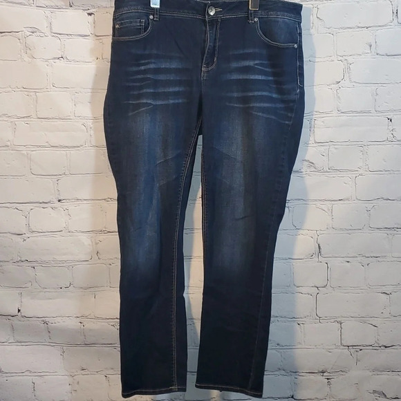 Est 1946 Denim Womens Size 12 Contemporary Denim Jeans Non-Distressed Dark Wash - Picture 1 of 8